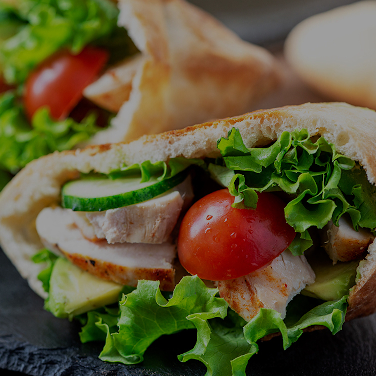 Greek chicken pita